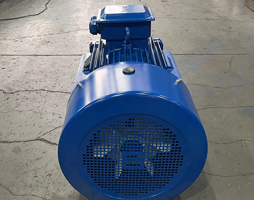 30KW Soğutma Yöntemi Çelici Kafesli Motorlar Yukarı Terminal Kutusu Konumu 200L